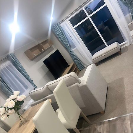 Brand New Modern Holiday Home - Haven The Orchards Holiday Park Saint Osyth Exterior foto