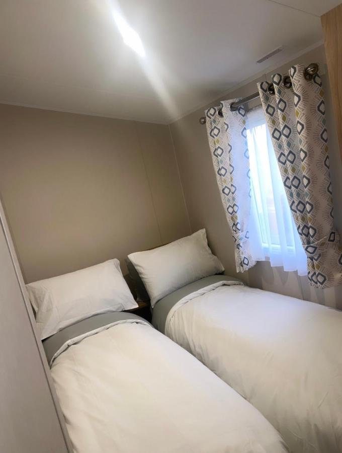 Brand New Modern Holiday Home - Haven The Orchards Holiday Park Saint Osyth Exterior foto